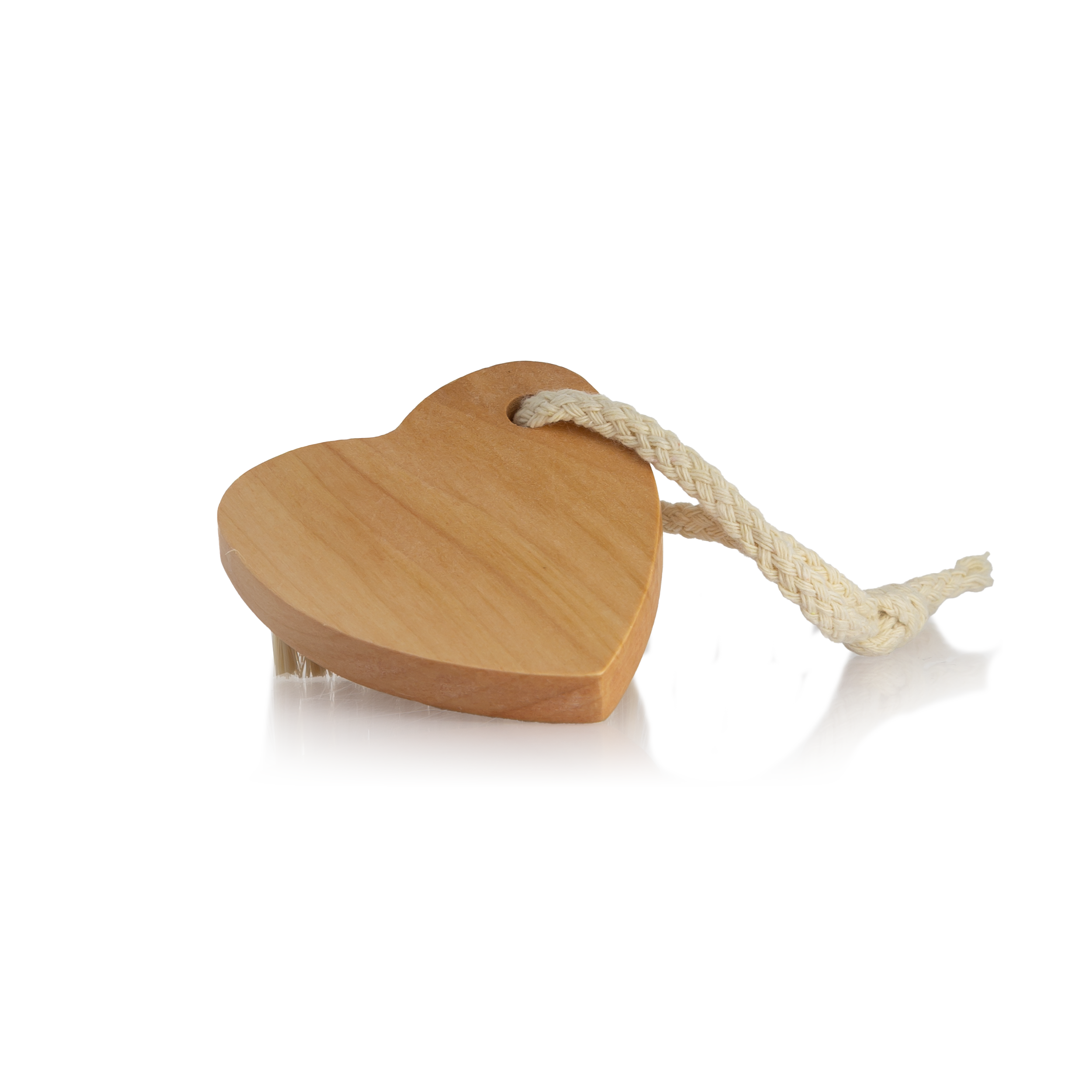 holzburstchen-in-herzform_55959_2